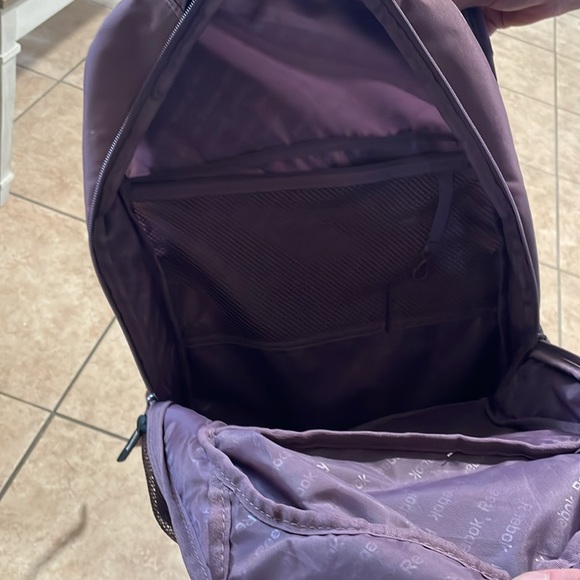Purple Reebok backpack - Picture 3 of 4
